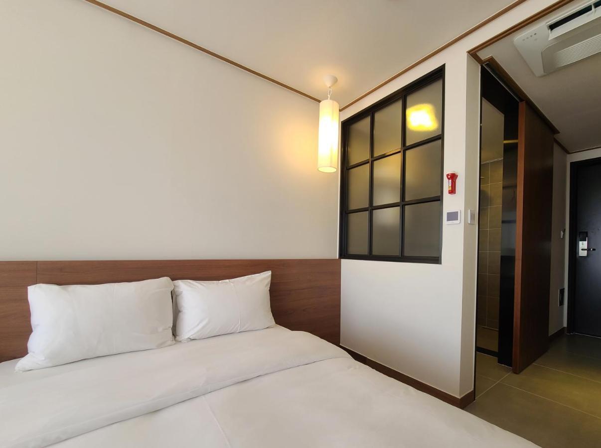 Tamara Jeju Hotel Seogwipo Ngoại thất bức ảnh