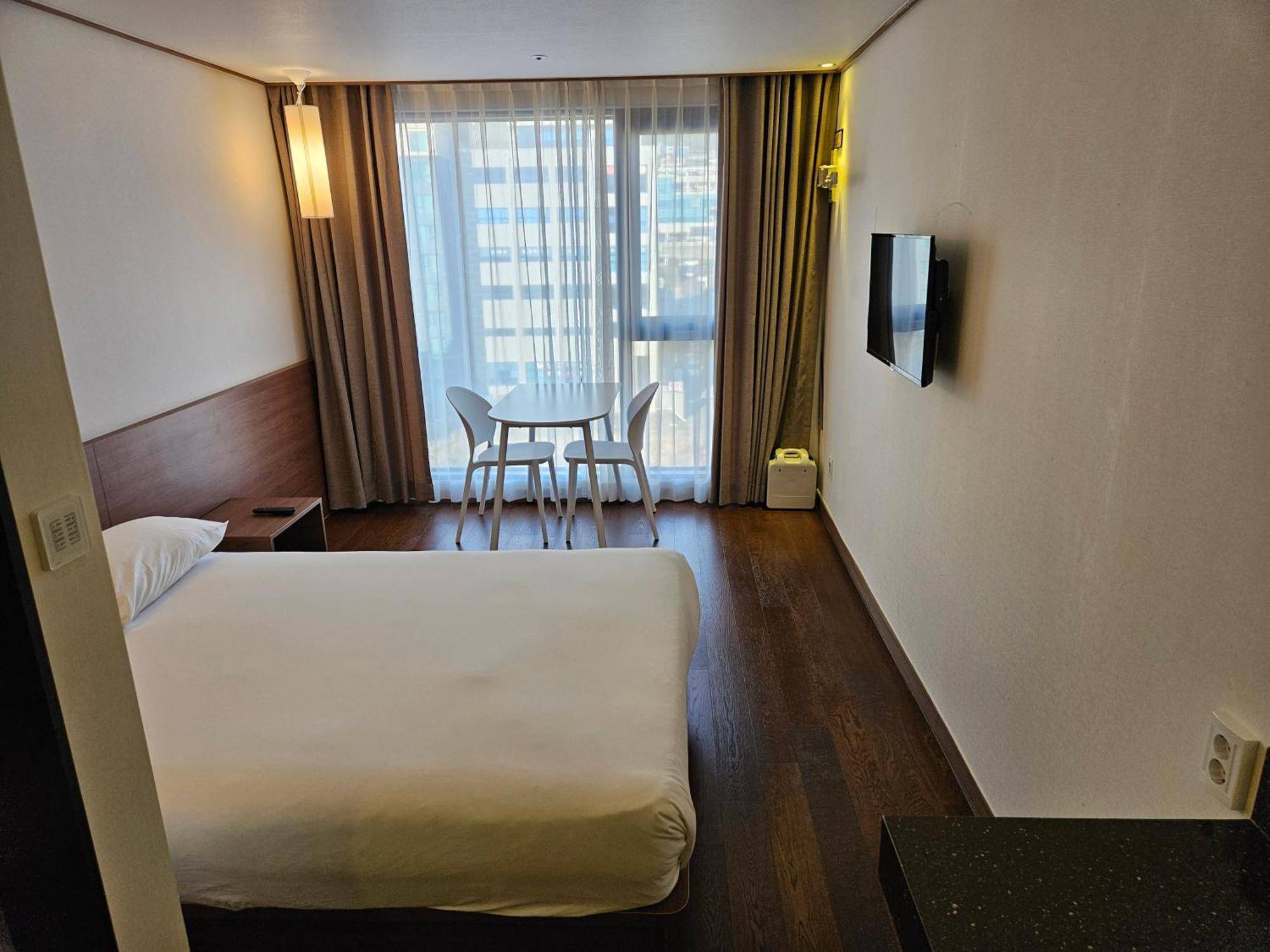 Tamara Jeju Hotel Seogwipo Ngoại thất bức ảnh