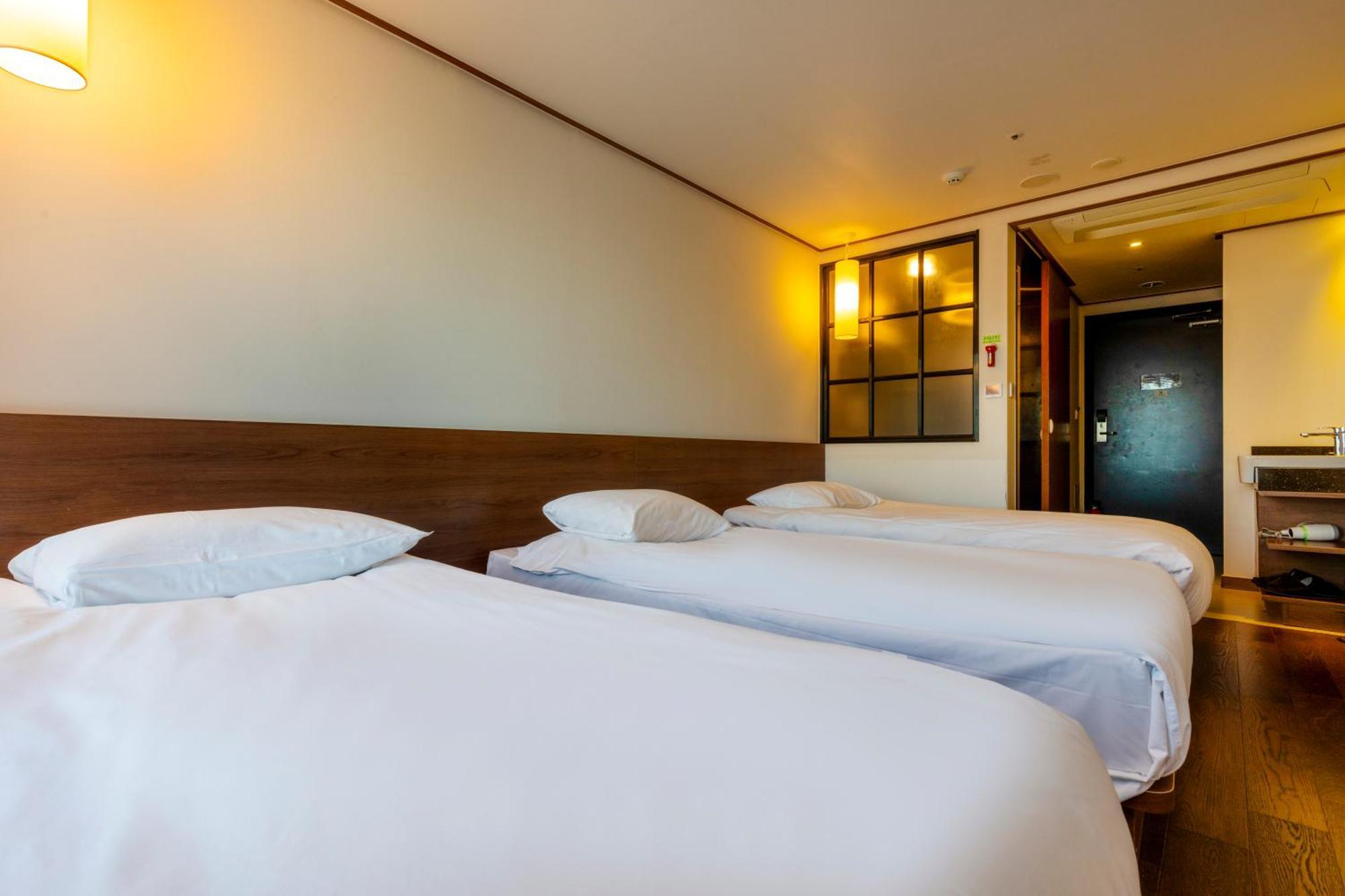 Tamara Jeju Hotel Seogwipo Ngoại thất bức ảnh