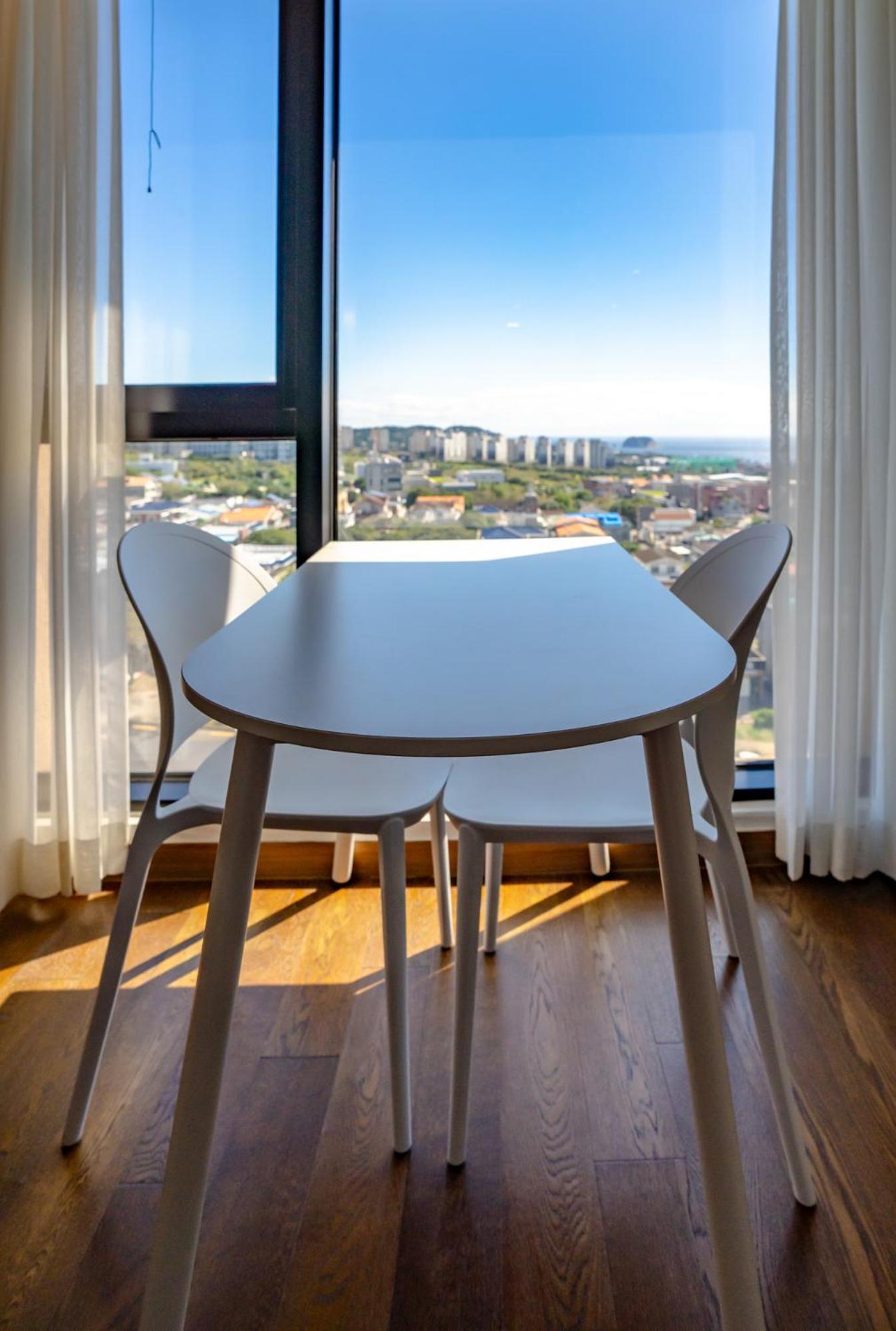 Tamara Jeju Hotel Seogwipo Ngoại thất bức ảnh