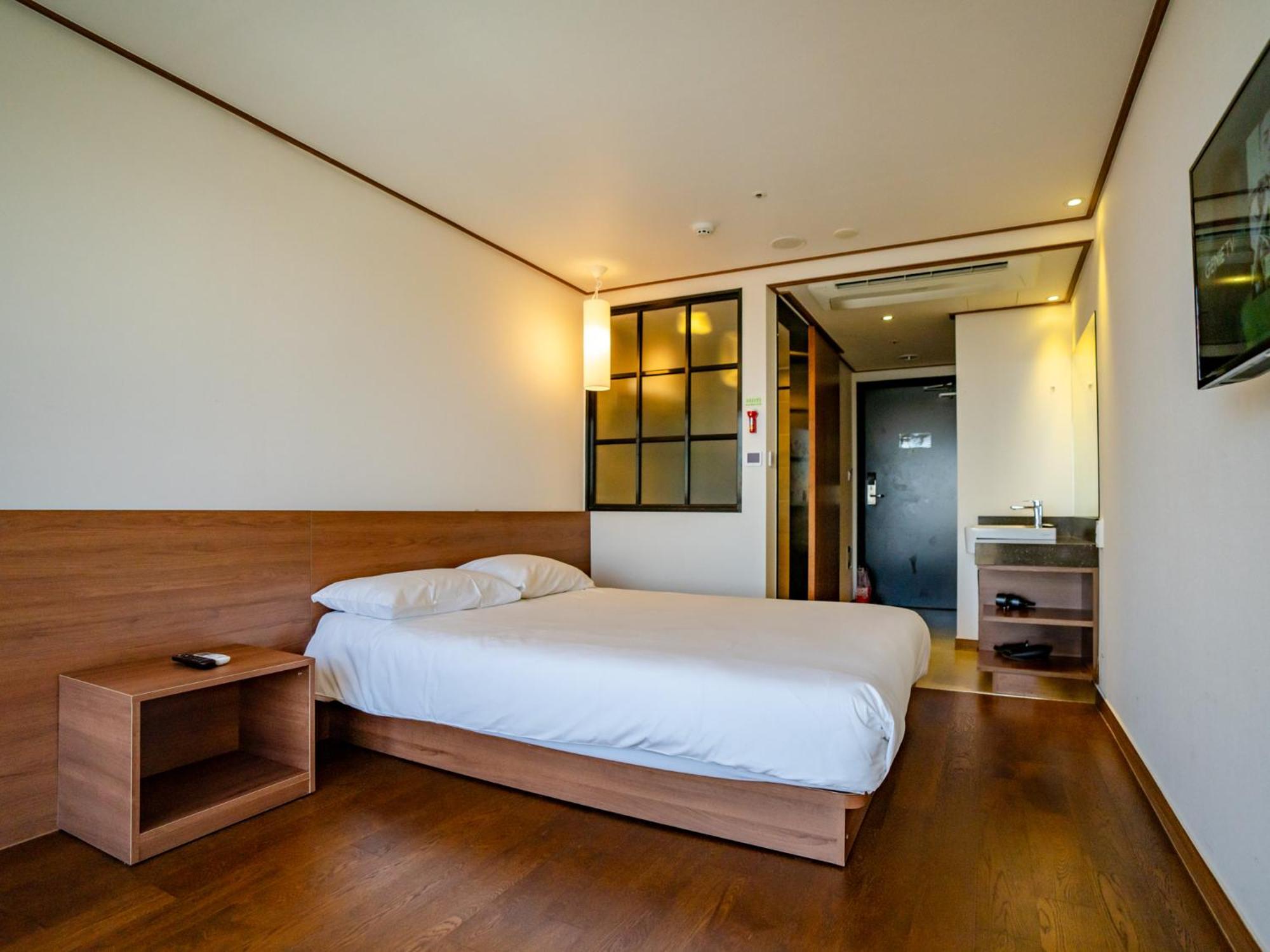Tamara Jeju Hotel Seogwipo Ngoại thất bức ảnh